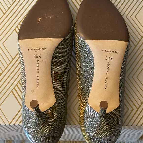 Manolo Blahnik 50 HANGISI  Metallic Crystal-Toe Pump, Gold/Silver~EU 36.5/US 6.5 - Picture 5 of 15